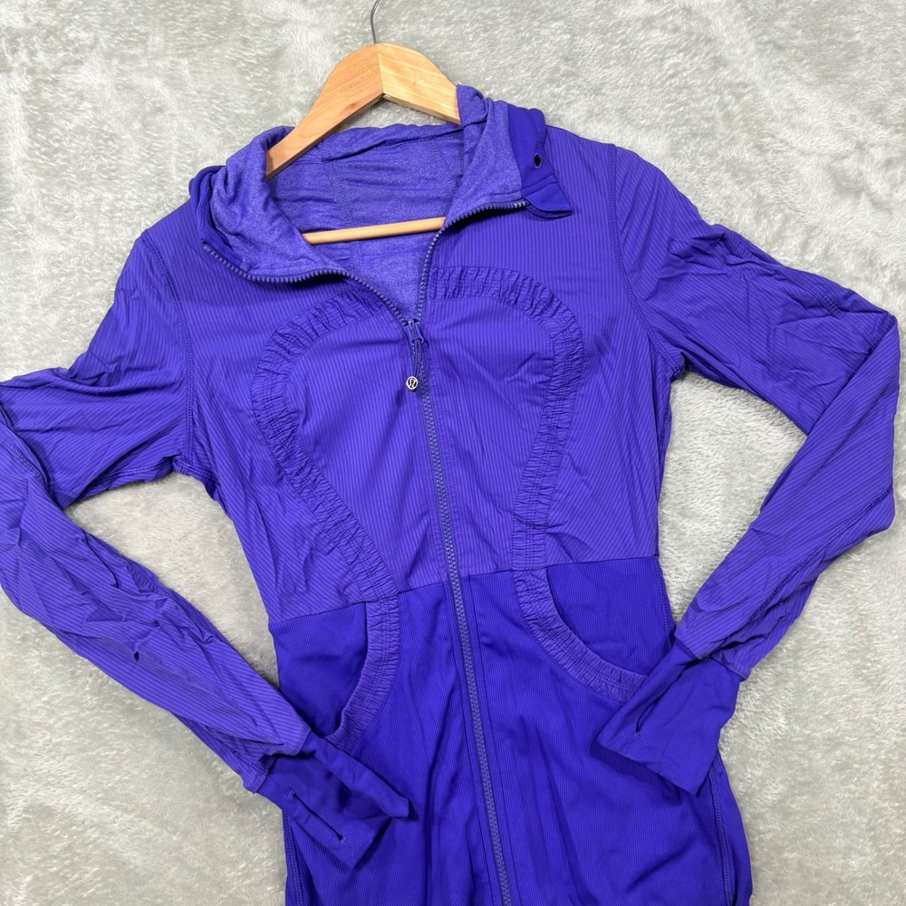 Lululemon Define Jacket Women 6 Purple Ribbed Full Zip Thumbholes Hooded